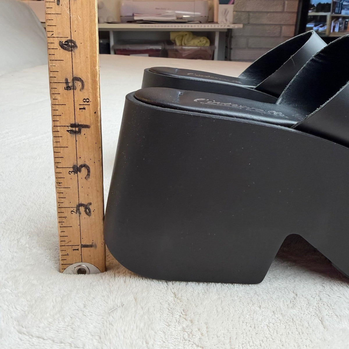 L'Intervalle Fidele Black Leather Platform Mules | EU40 — detail photo 4