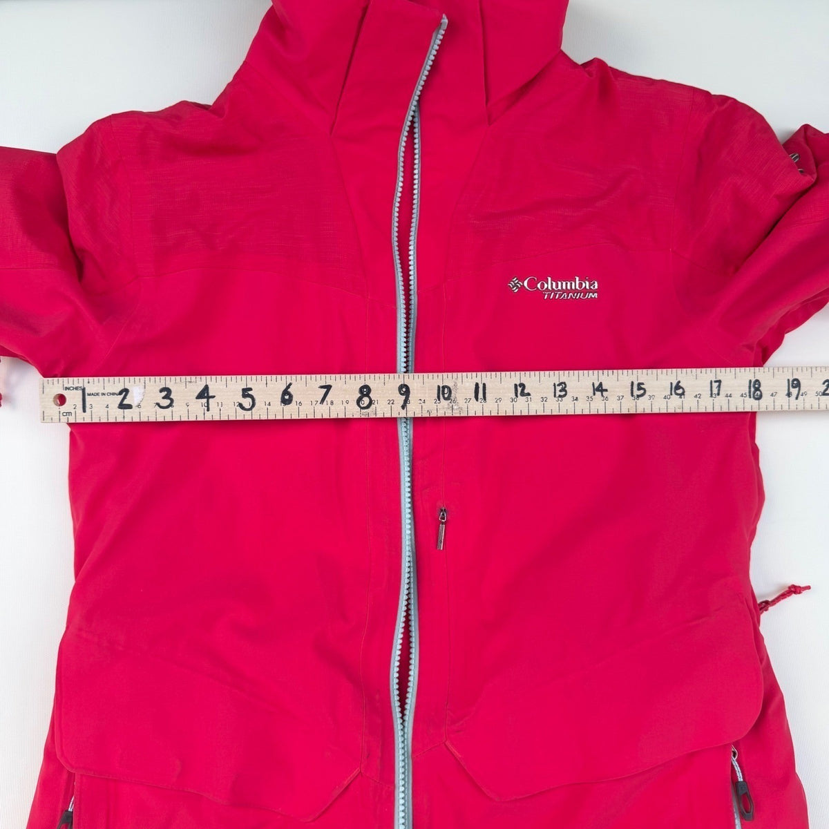 Columbia Titanium Raspberry Omni-Heat Ski Jacket | S — detail photo 9